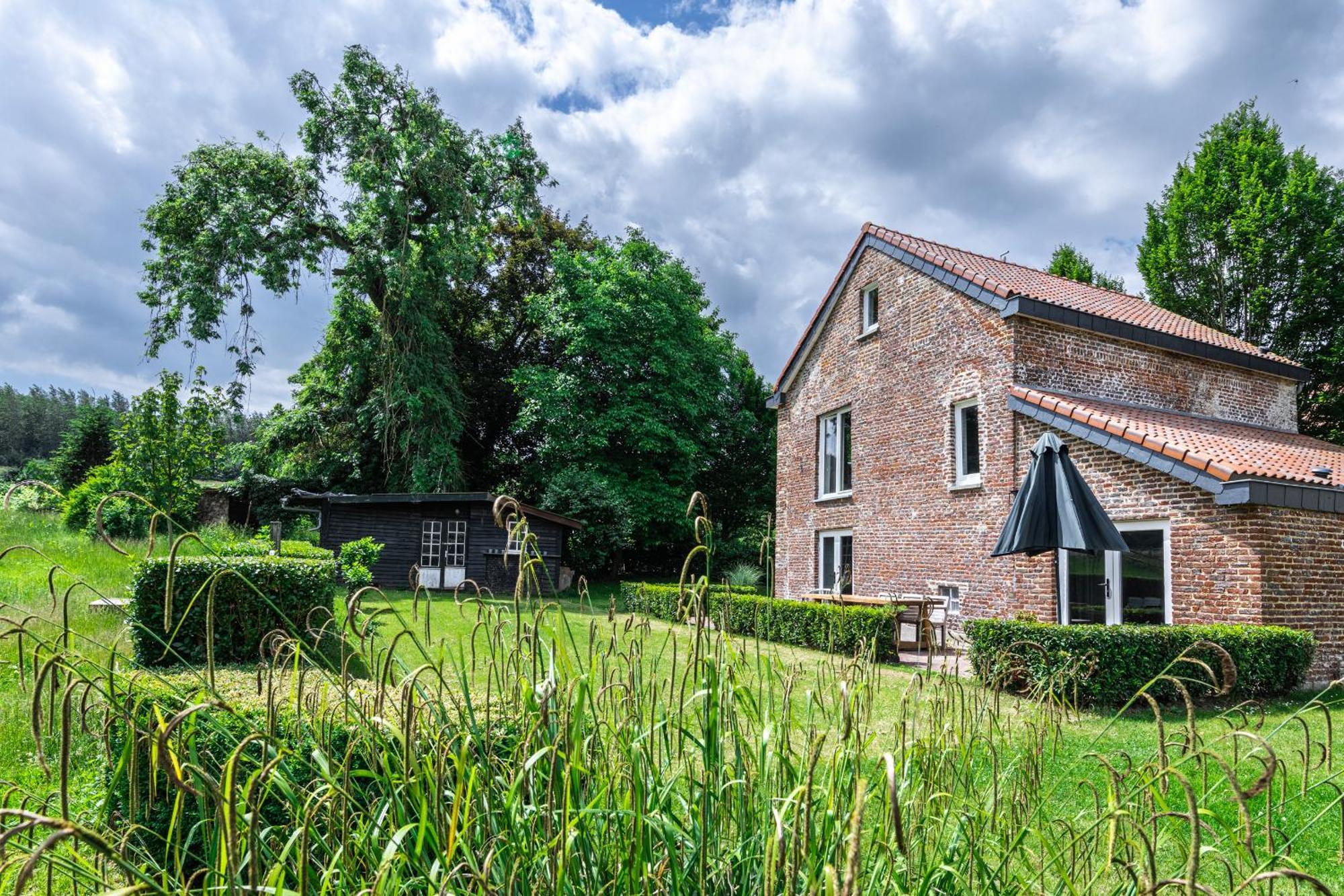 Hotel Landgoed Altenbroek Fourons